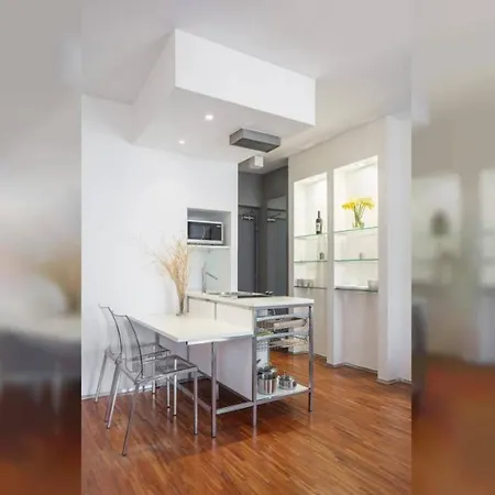 Timberlife Apartments Guest house Suresnes